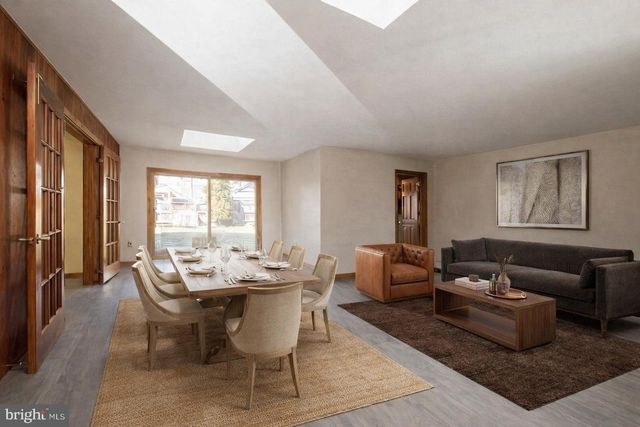 43 THIMBLEBERRY LN, Levittown, PA 19054