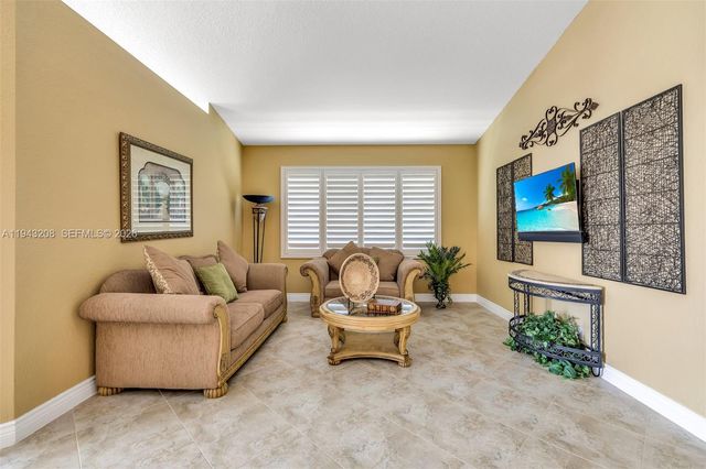 11223 Maritime Ct, Wellington, FL 33449