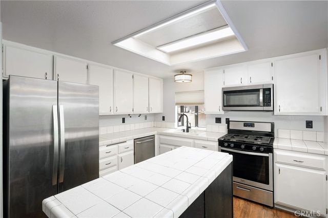 42918 Pearlwood Drive, Lancaster, CA 93536