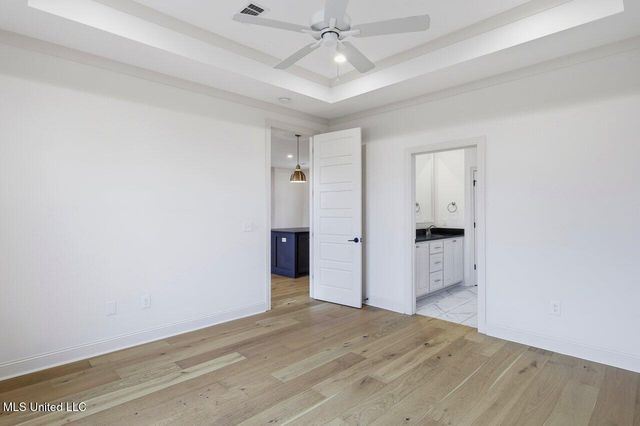 180 Catherine Boulevard, Clinton, MS 39056