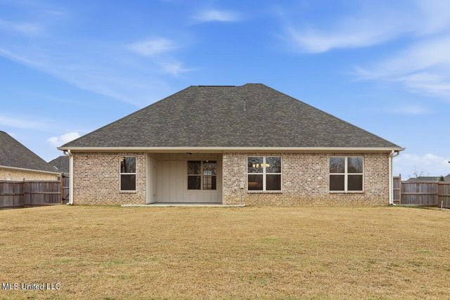 180 Catherine Boulevard, Clinton, MS 39056