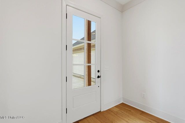 180 Catherine Boulevard, Clinton, MS 39056