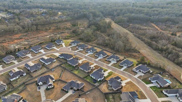 180 Catherine Boulevard, Clinton, MS 39056