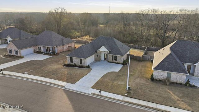 180 Catherine Boulevard, Clinton, MS 39056