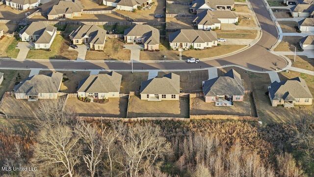 180 Catherine Boulevard, Clinton, MS 39056