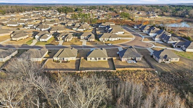 180 Catherine Boulevard, Clinton, MS 39056