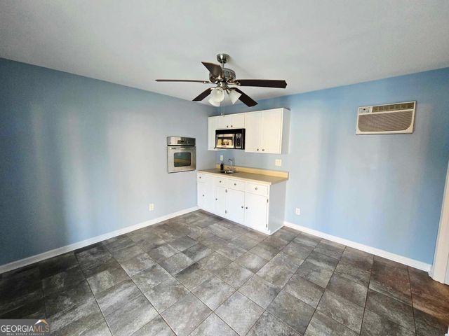 130 Shannons Place, Comer, GA 30629