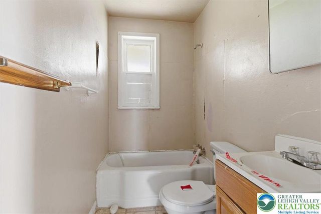 115 Lehigh Avenue, Palmerton Boro, PA 18071