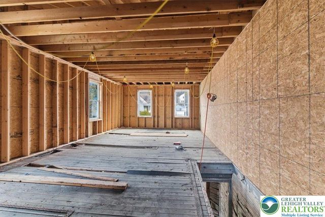 115 Lehigh Avenue, Palmerton Boro, PA 18071