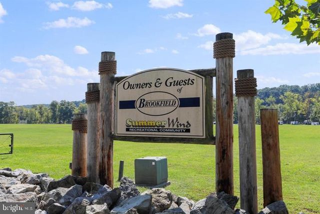 79 TIDEWATER TER, Falling Waters, WV 25419