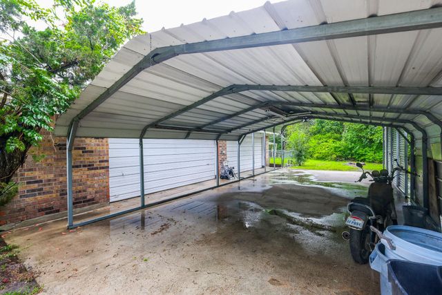12614 C Bar Drive, Santa Fe, TX 77510