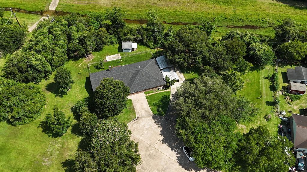 12614 C Bar Drive, Santa Fe, TX 77510