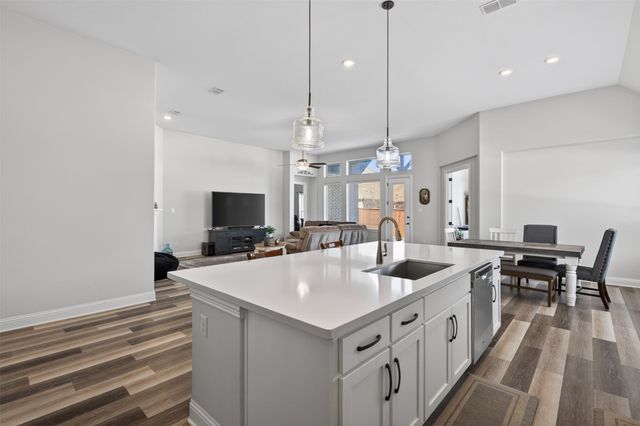 1700 Hamlet Drive, Fort Worth, TX 76052