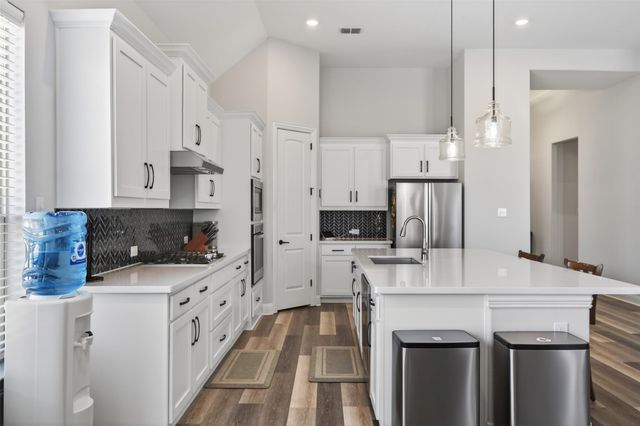 1700 Hamlet Drive, Fort Worth, TX 76052