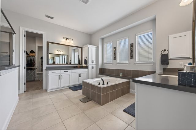 1700 Hamlet Drive, Fort Worth, TX 76052