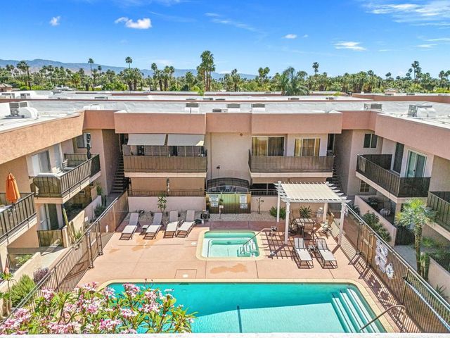 400 N Sunrise Way 136, Palm Springs, CA 92262