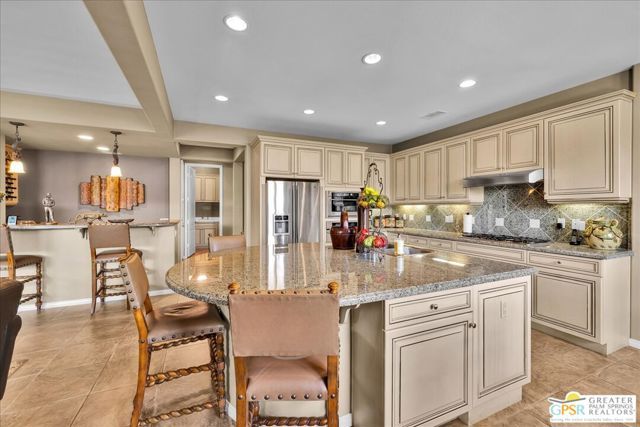 1 Lake Tahoe Drive, Rancho Mirage, CA 92270