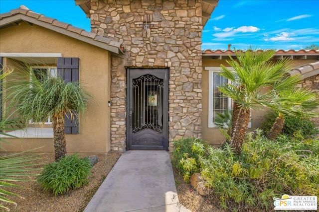 1 Lake Tahoe Drive, Rancho Mirage, CA 92270