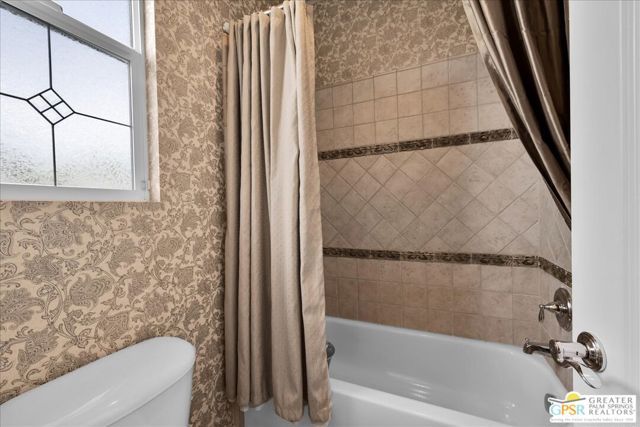 1 Lake Tahoe Drive, Rancho Mirage, CA 92270