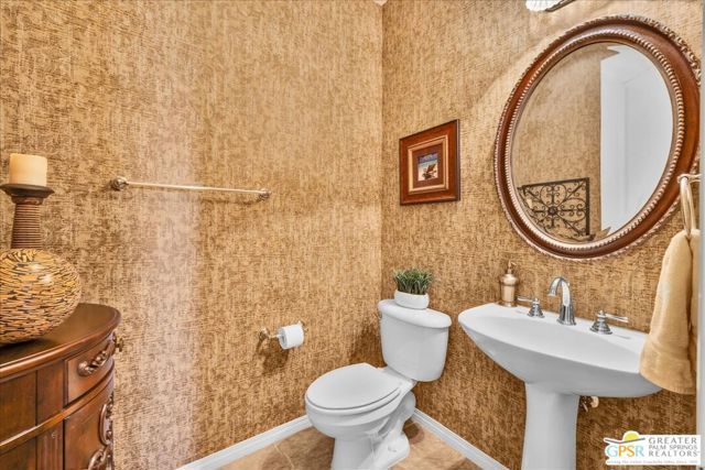 1 Lake Tahoe Drive, Rancho Mirage, CA 92270