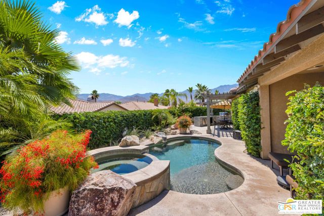 1 Lake Tahoe Drive, Rancho Mirage, CA 92270
