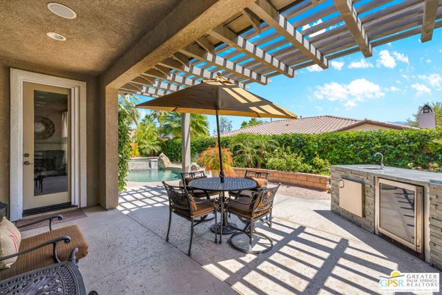 1 Lake Tahoe Drive, Rancho Mirage, CA 92270