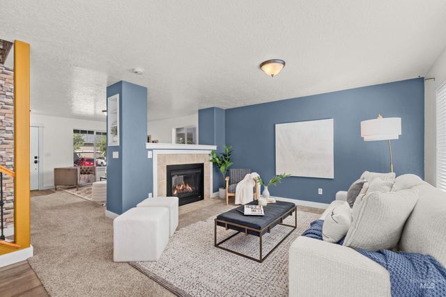 5036 E Fescue Dr, Boise, ID 83716