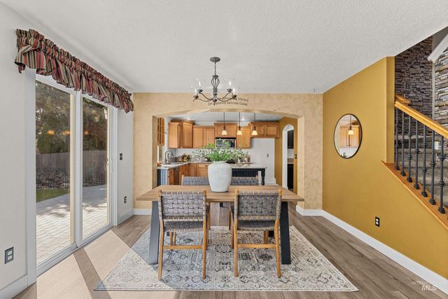 5036 E Fescue Dr, Boise, ID 83716