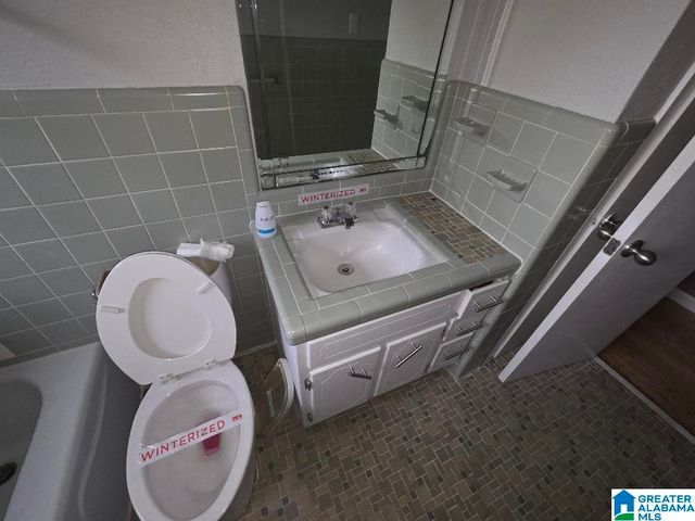 620 CAMBRIDGE ROAD, Hueytown, AL 35023