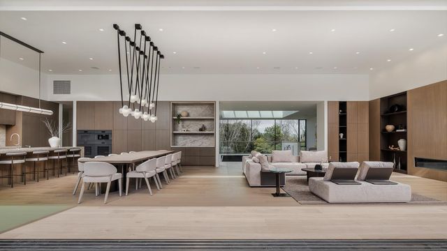 100 New Place Road, Hillsborough, CA 94010