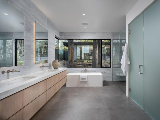 100 New Place Road, Hillsborough, CA 94010