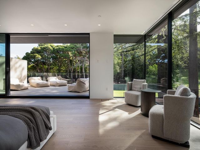 100 New Place Road, Hillsborough, CA 94010