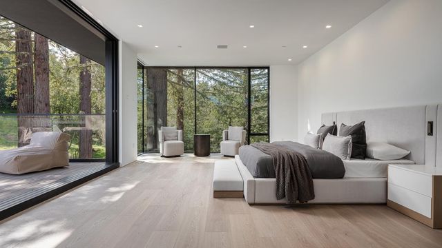 100 New Place Road, Hillsborough, CA 94010