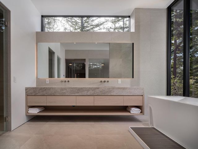 100 New Place Road, Hillsborough, CA 94010