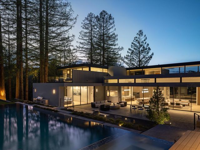 100 New Place Road, Hillsborough, CA 94010