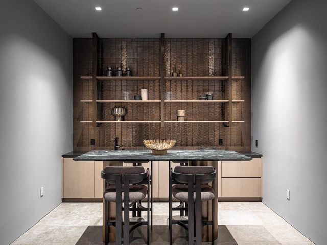 100 New Place Road, Hillsborough, CA 94010