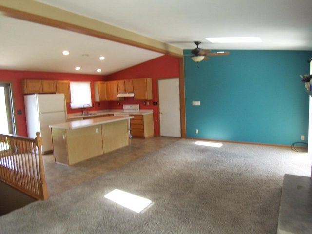 2715 N Robinson Dr. Drive, Beloit, WI 53511