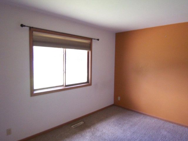 2715 N Robinson Dr. Drive, Beloit, WI 53511
