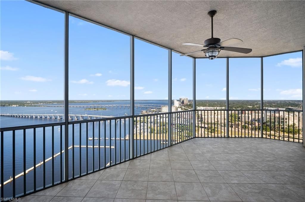 2090 W First ST F2806, FORT MYERS, FL 33901 — photo 3