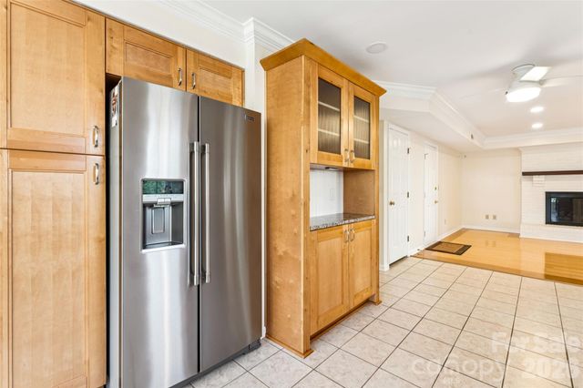 9800 Beaver Hollow Court, Charlotte, NC 28269