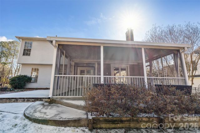 9800 Beaver Hollow Court, Charlotte, NC 28269