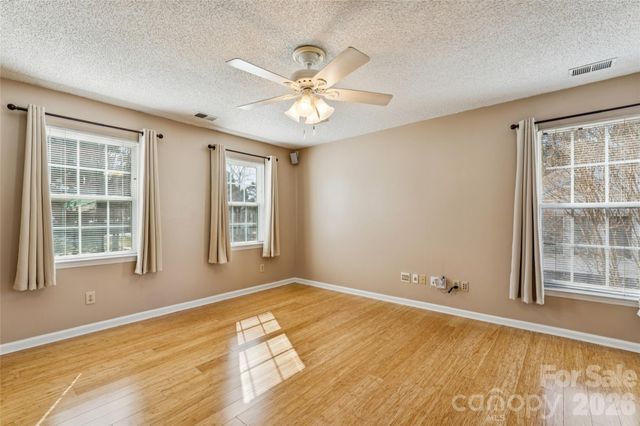 9800 Beaver Hollow Court, Charlotte, NC 28269