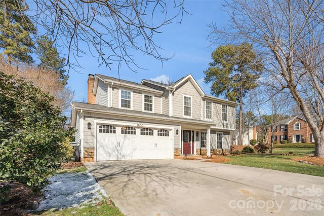 9800 Beaver Hollow Court, Charlotte, NC 28269