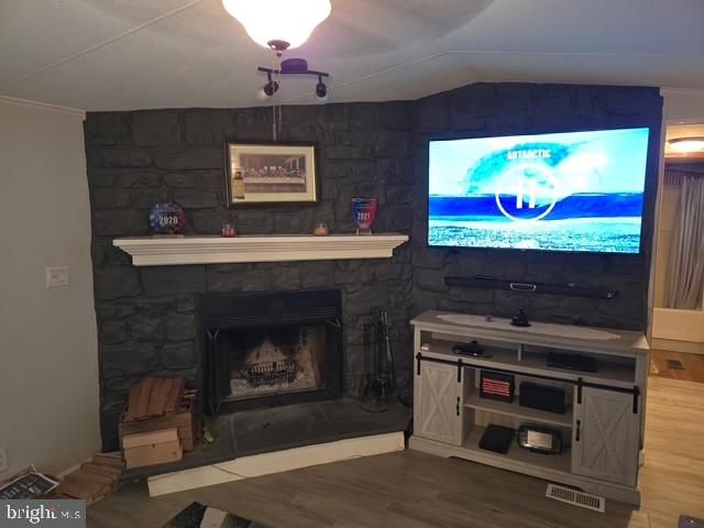 2328 ROCKVALE RD, Lancaster, PA 17602