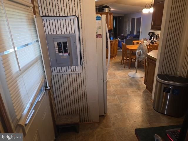 2328 ROCKVALE RD, Lancaster, PA 17602