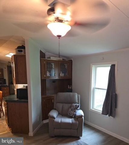 2328 ROCKVALE RD, Lancaster, PA 17602