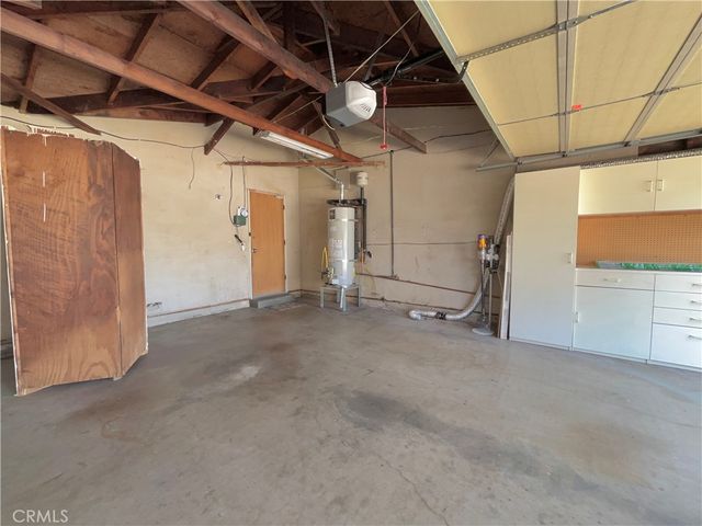 3014 N Alameda, San Bernardino, CA 92404