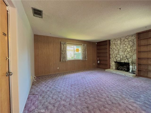 3014 N Alameda, San Bernardino, CA 92404