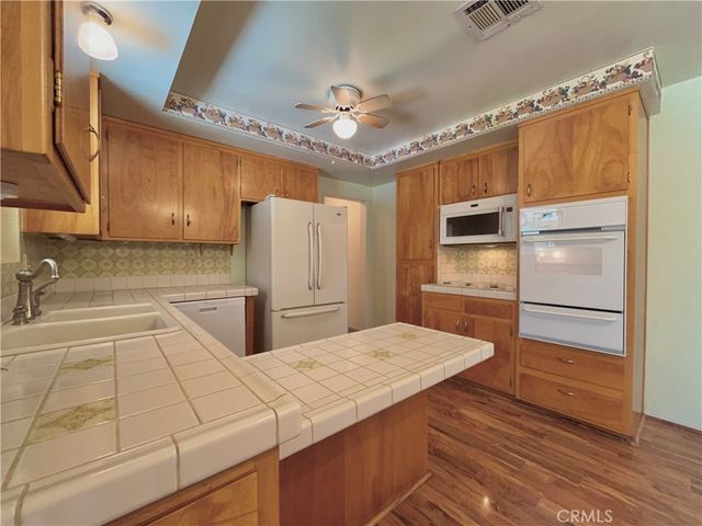 3014 N Alameda, San Bernardino, CA 92404