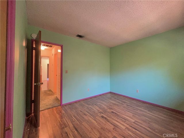 3014 N Alameda, San Bernardino, CA 92404